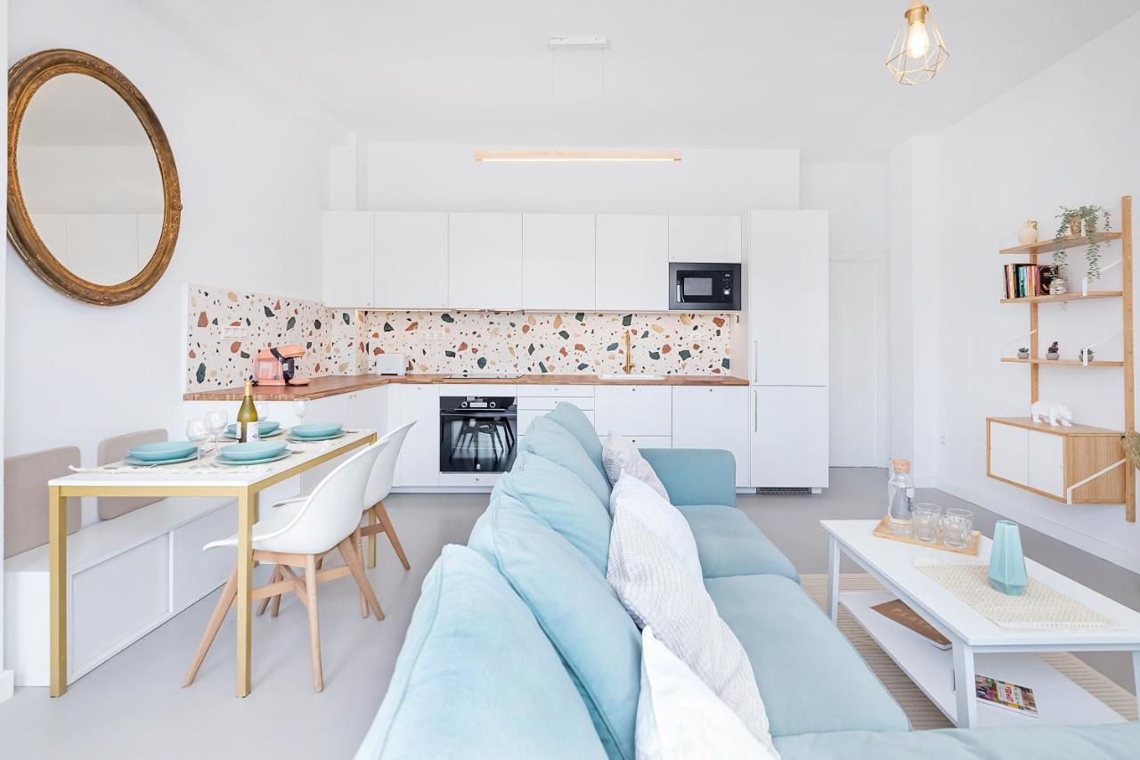 Homey Apt- Atico Con Vistas A La Catedral Malaga Luaran gambar
